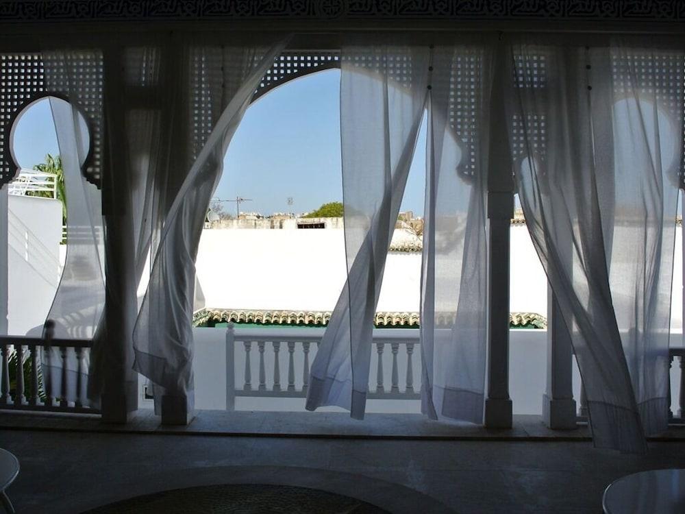 Hotel Dar Ben Gacem Túnez Exterior foto