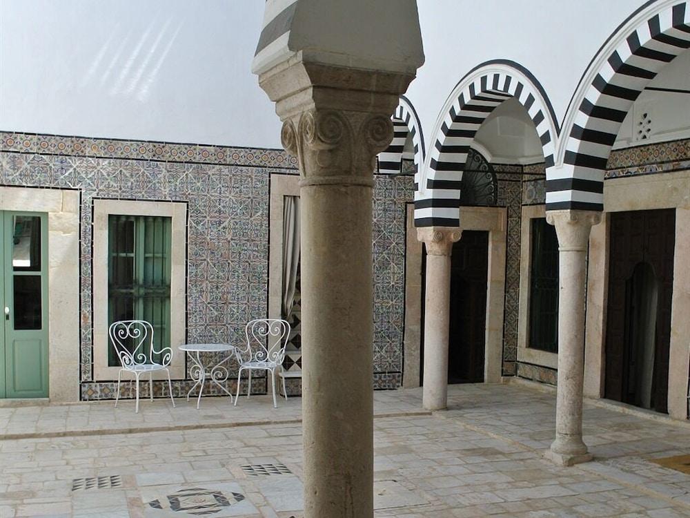 Hotel Dar Ben Gacem Túnez Exterior foto