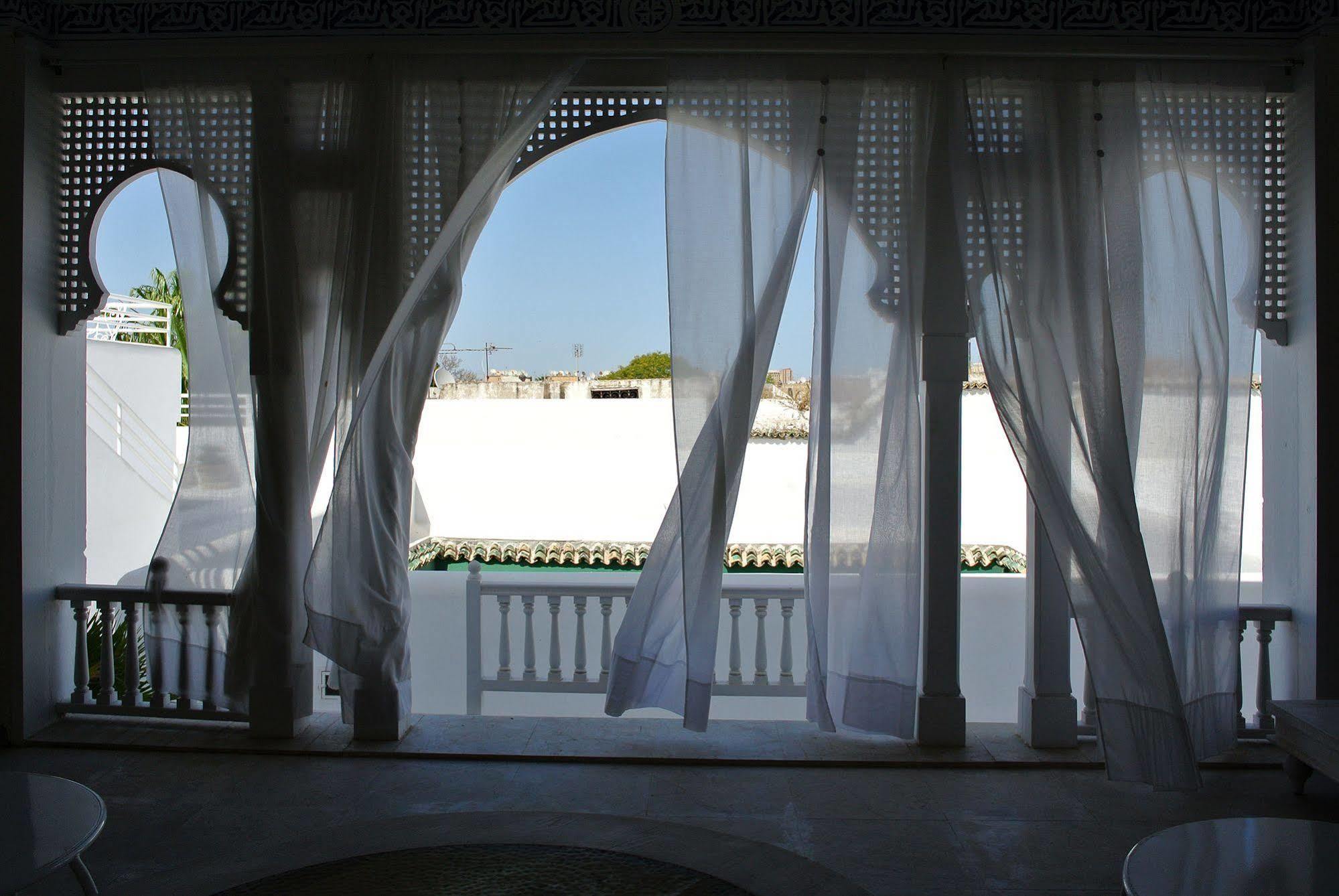 Hotel Dar Ben Gacem Túnez Exterior foto
